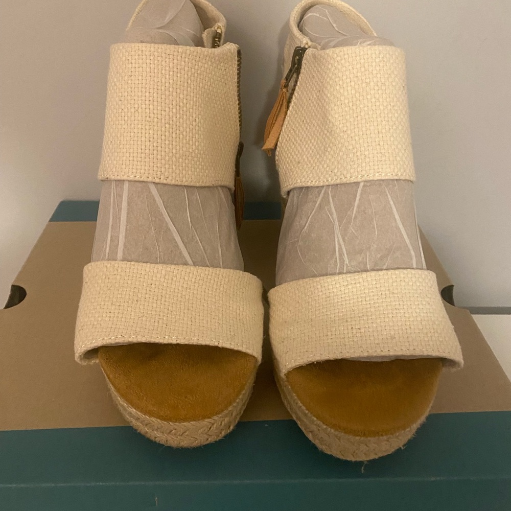New Tom’s Majorca platform Sandal size 7.5